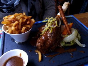 Souris d’agneau à la cannelle et citron vert (30.-)