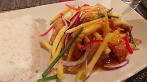 Poulet croustillant à la mangue (22.-)